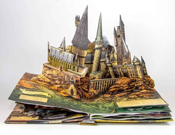 Hogwarts Pop-Up